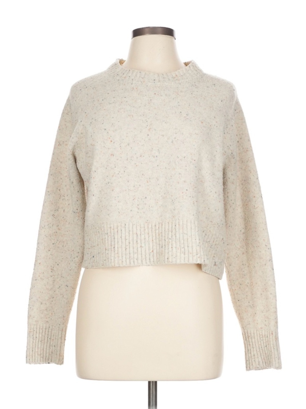 Universal Thread Cream Flecked Cropped Crewneck Sweater